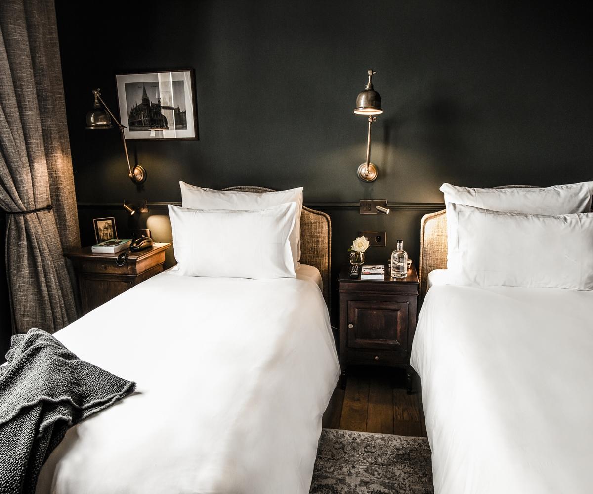 1898 The Post Hotel Gent Bagian luar foto